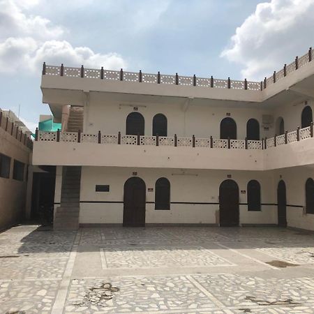 Alam Chand Bhagwanti Devi Bhawan Alwar Exterior photo